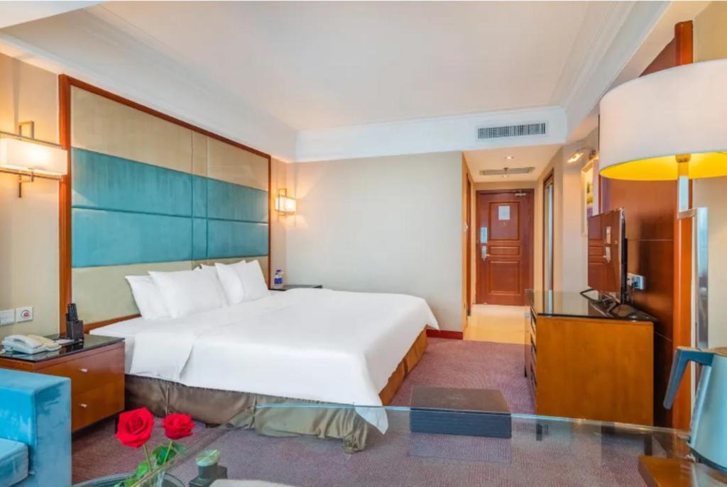Linyi Blue Horizon Intenational Hotel Extérieur photo