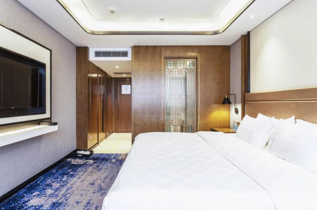 Linyi Blue Horizon Intenational Hotel Extérieur photo
