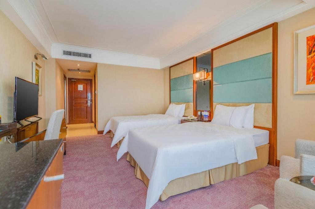Linyi Blue Horizon Intenational Hotel Extérieur photo