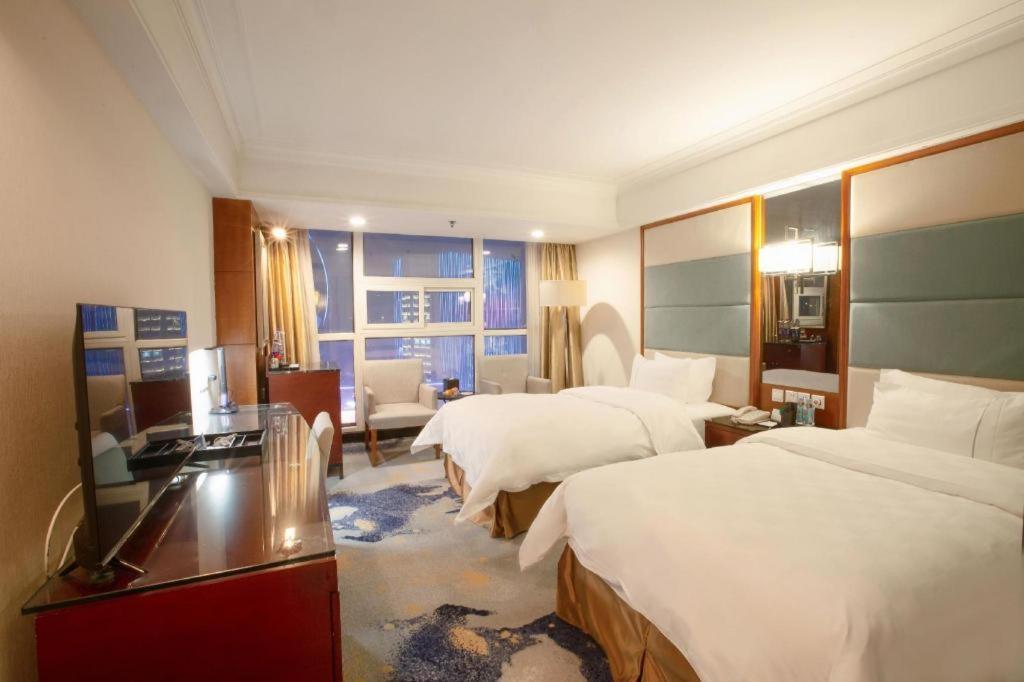 Linyi Blue Horizon Intenational Hotel Extérieur photo