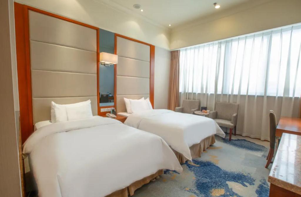 Linyi Blue Horizon Intenational Hotel Extérieur photo