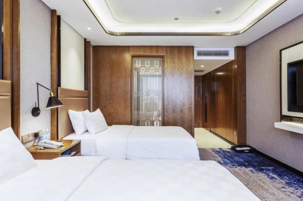 Linyi Blue Horizon Intenational Hotel Extérieur photo