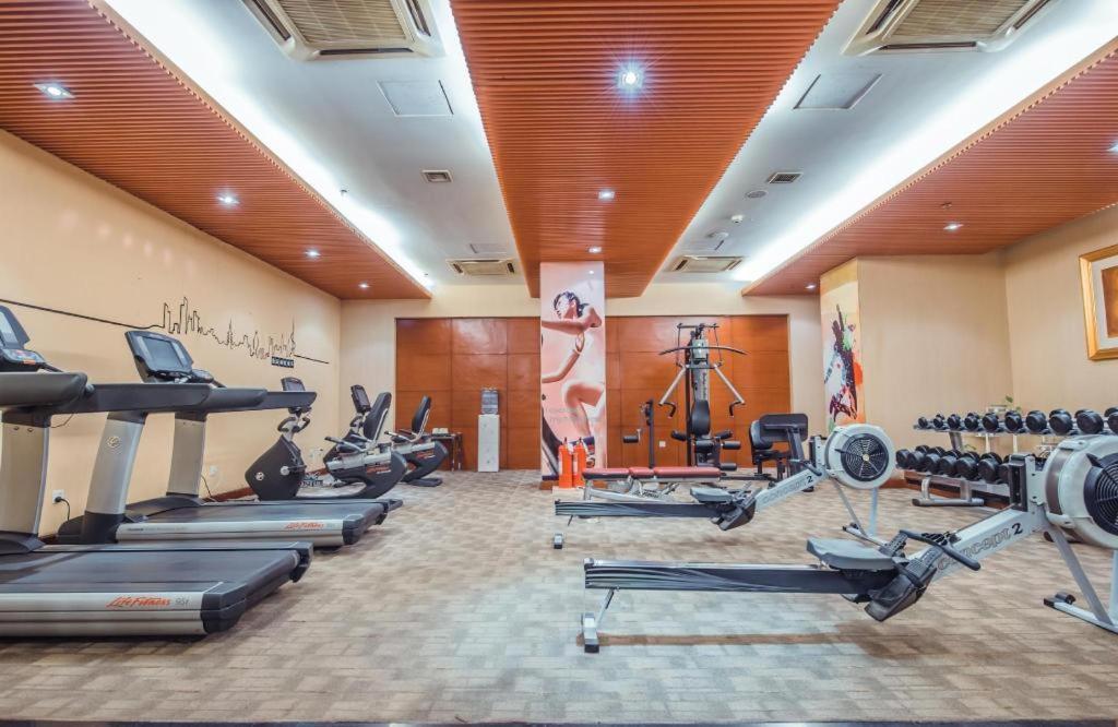 Linyi Blue Horizon Intenational Hotel Extérieur photo